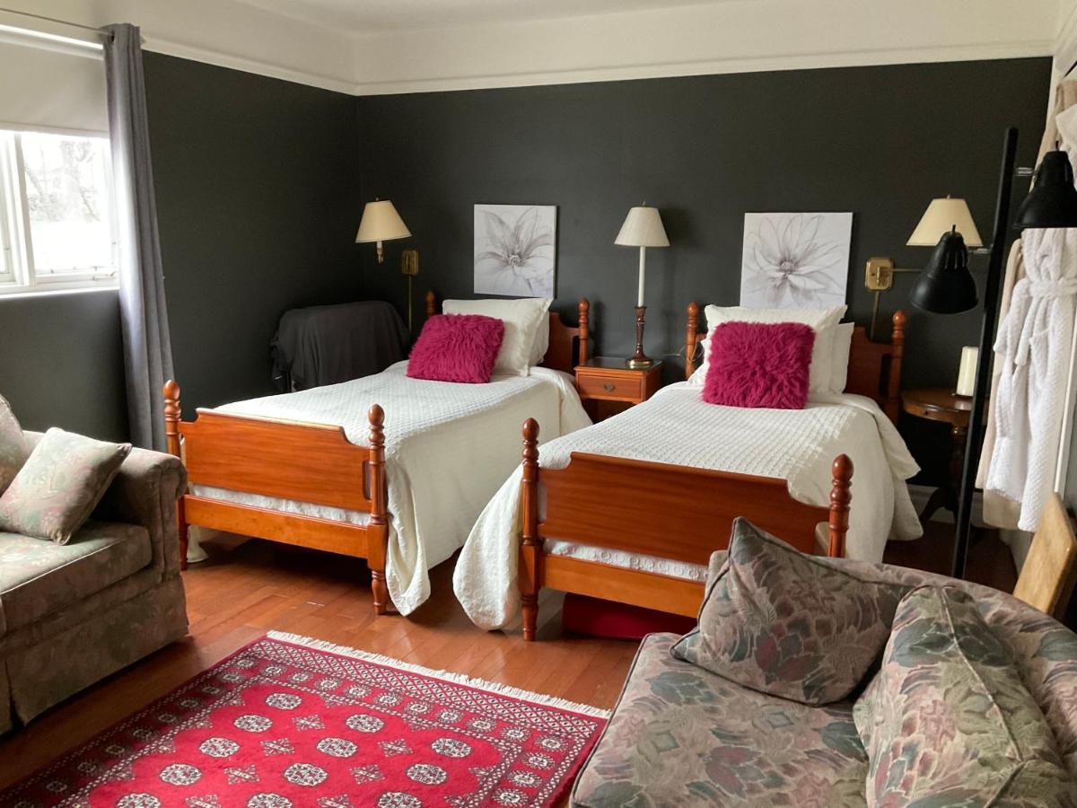 B&B Aux Deux Pignons Donnacona Eksteriør billede