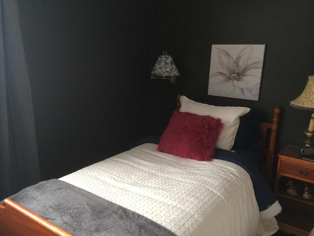 B&B Aux Deux Pignons Donnacona Værelse billede